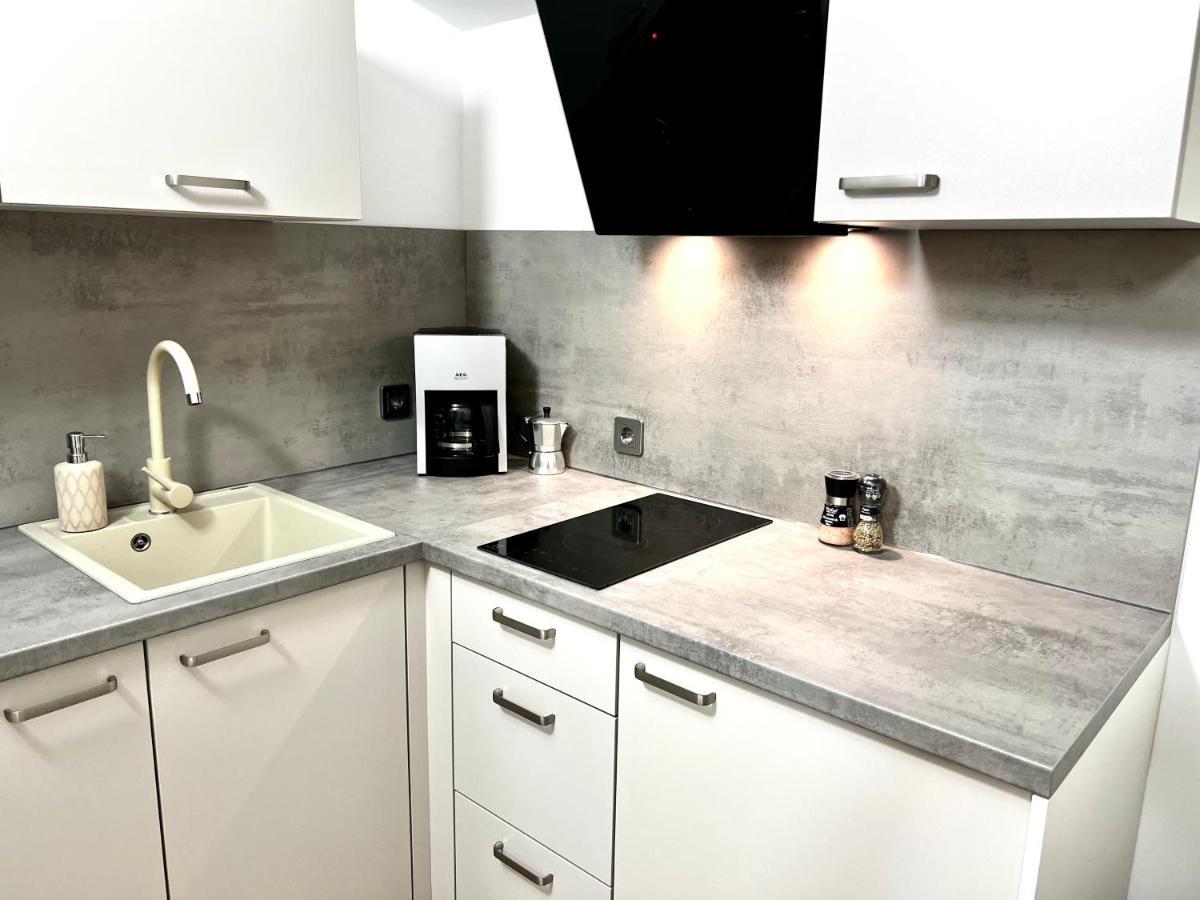 Apartman Dino 法扎纳 外观 照片