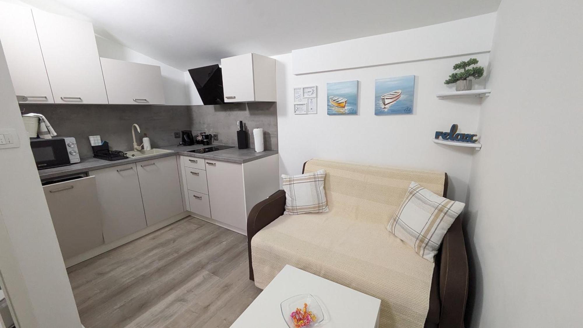 Apartman Dino 法扎纳 外观 照片