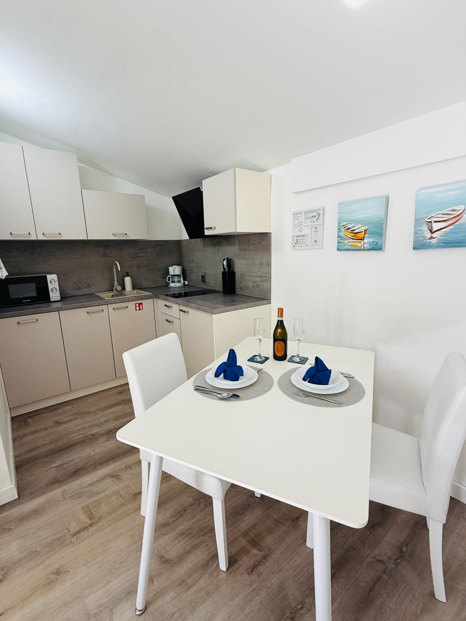 Apartman Dino 法扎纳 外观 照片